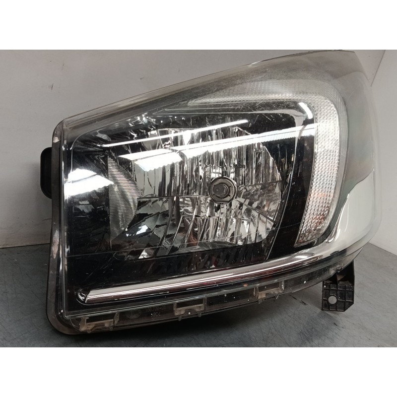 Recambio de faro izquierdo para opel vivaro b autobús (x82) 1.6 cdti (06) referencia OEM IAM 93867960 260606315R 1EE01156501