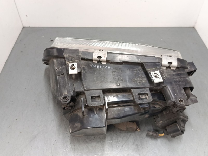 Recambio de faro derecho para audi a3 (8l1) 1.8 referencia OEM IAM   