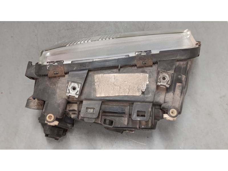 Recambio de faro izquierdo para audi a3 (8l1) 1.8 referencia OEM IAM   