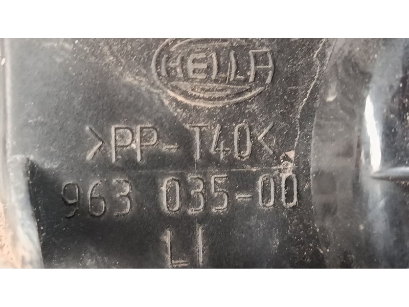 Recambio de faro izquierdo para audi a3 (8l1) 1.8 referencia OEM IAM   