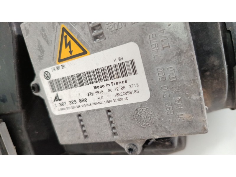 Recambio de faro derecho xenon para volkswagen golf v (1k1) 1.4 tsi referencia OEM IAM 1K6941032 0301212272 