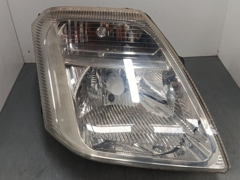 Recambio de faro derecho para citroën c2 (jm_) 1.4 hdi referencia OEM IAM   