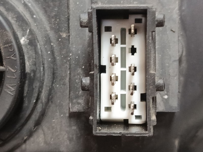 Recambio de faro izquierdo para citroën c2 (jm_) 1.4 hdi referencia OEM IAM 9680129380  