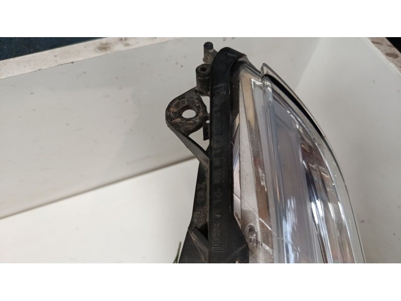 Recambio de faro izquierdo para citroën c4 i (lc_) 1.4 16v referencia OEM IAM 9684381980  
