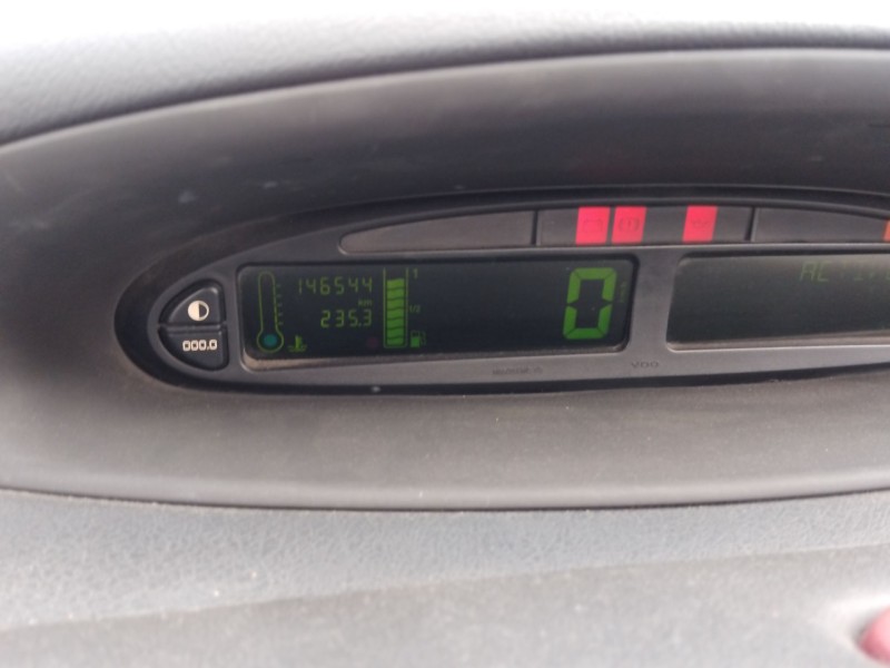 citroën xsara picasso (n68) del año 2007
