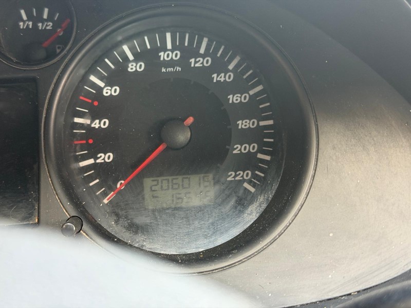 seat ibiza iii (6l1) del año 2003