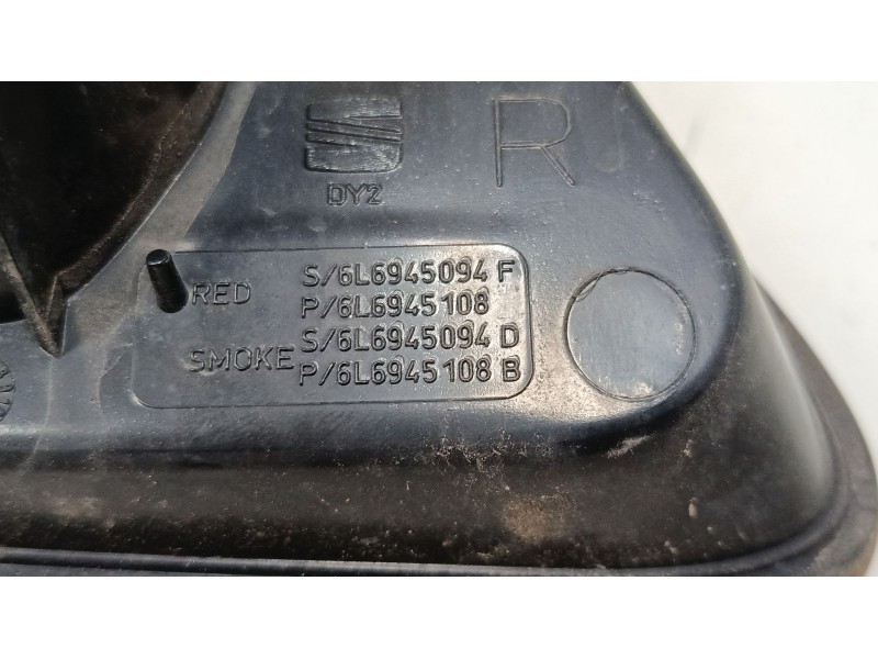 Recambio de piloto trasero porton derecho para seat ibiza iii (6l1) 1.4 16v referencia OEM IAM 6L6945094F  