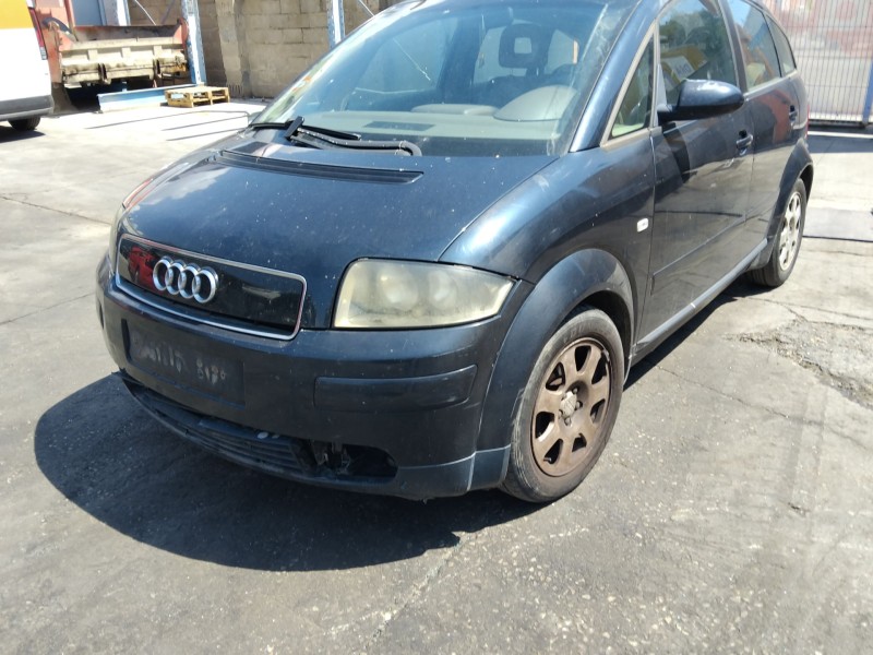 audi a2 (8z0) del año 2001