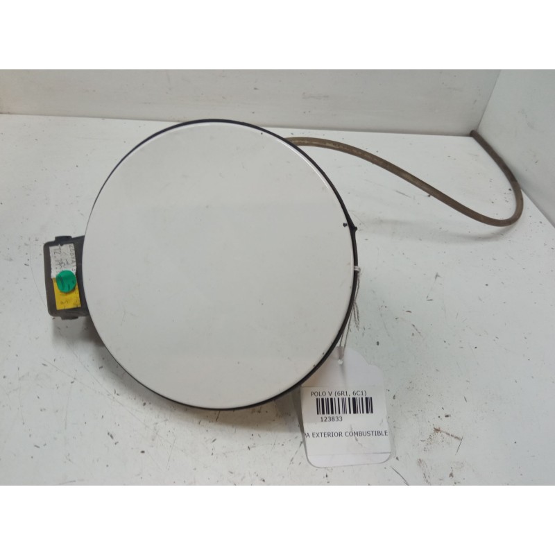 Recambio de tapa exterior combustible para volkswagen polo v (6r1, 6c1) 1.2 tsi referencia OEM IAM 6R0809857L  