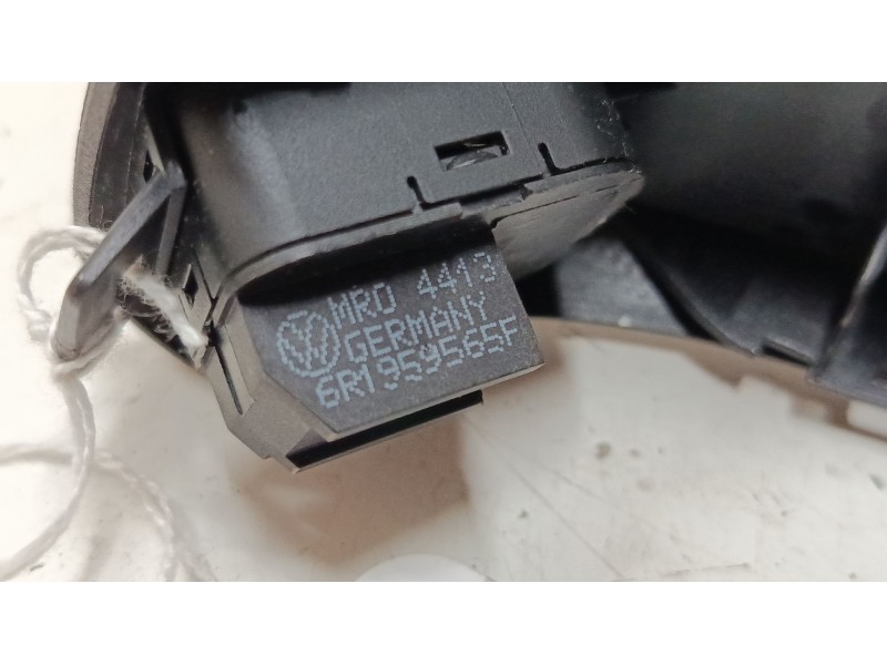 Recambio de mando retrovisor para volkswagen polo v (6r1, 6c1) 1.2 tsi referencia OEM IAM 6R1959565F  