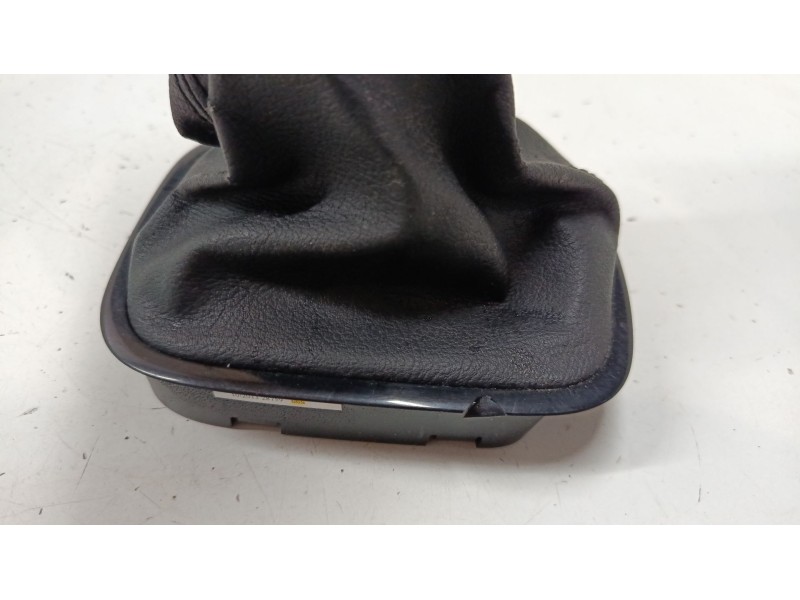 Recambio de pomo palanca cambio para volkswagen polo v (6r1, 6c1) 1.2 tsi referencia OEM IAM 6R0711113T  