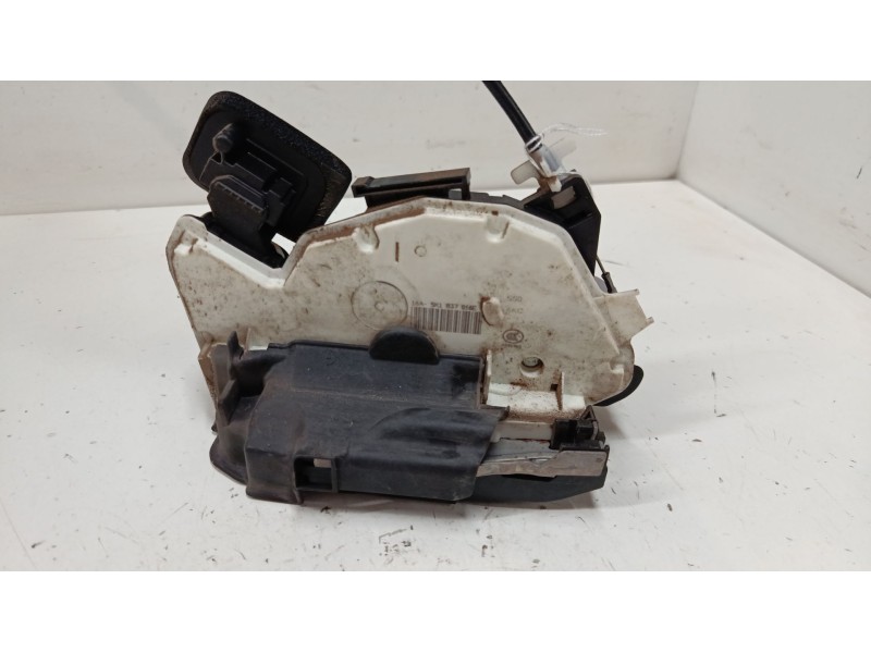 Recambio de cerradura puerta delantera derecha para volkswagen polo v (6r1, 6c1) 1.2 tsi referencia OEM IAM 5K1837016E  