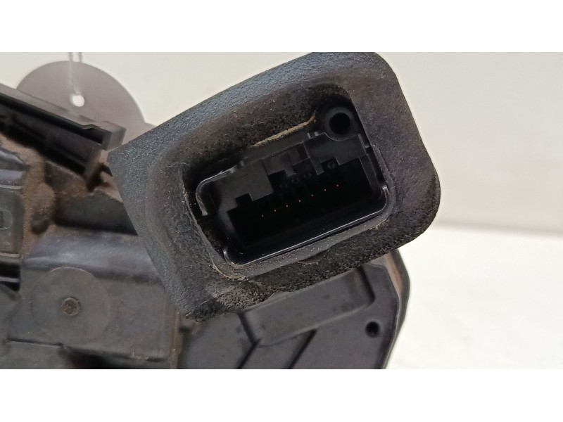 Recambio de cerradura puerta trasera derecha para volkswagen polo v (6r1, 6c1) 1.2 tsi referencia OEM IAM 6R4839016A  