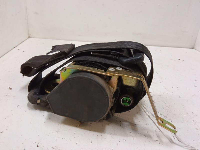 Recambio de cinturon seguridad delantero izquierdo 3p para seat ibiza iii (6l1) 1.4 16v referencia OEM IAM   