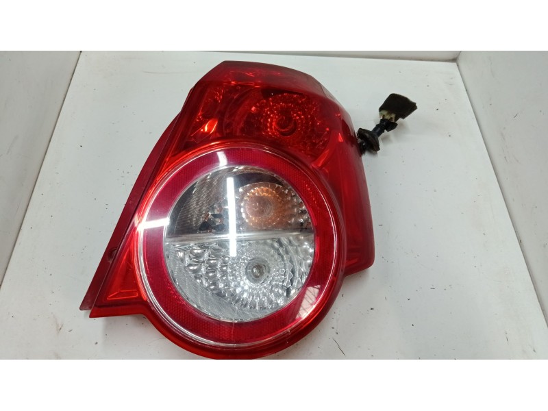Recambio de piloto trasero derecho para chevrolet aveo / kalos hatchback (t250, t255) 1.2 referencia OEM IAM   