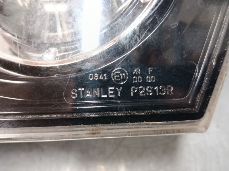 Recambio de piloto trasero porton derecho para mazda 3 (bk) 1.6 di turbo referencia OEM IAM   