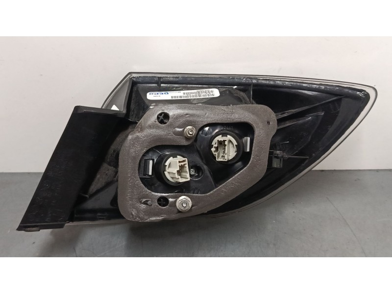 Recambio de piloto trasero izquierdo para mazda 3 (bk) 1.6 di turbo referencia OEM IAM 2161984LAQ  