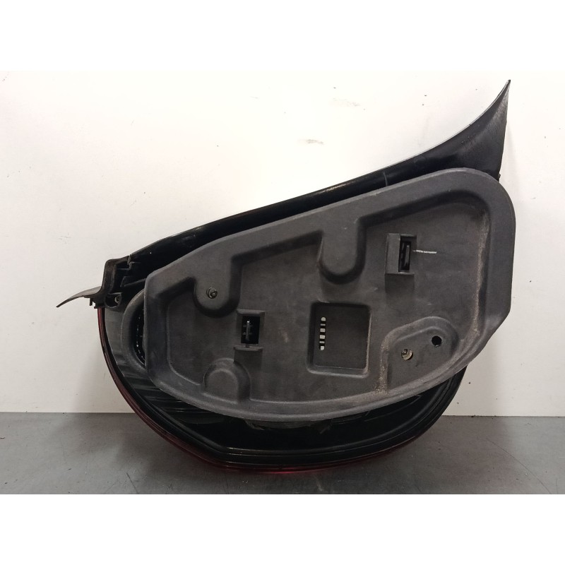 Recambio de piloto trasero derecho para citroën c5 i (dc_) 2.0 hdi (dcrhzb, dcrhze) referencia OEM IAM 89033072  