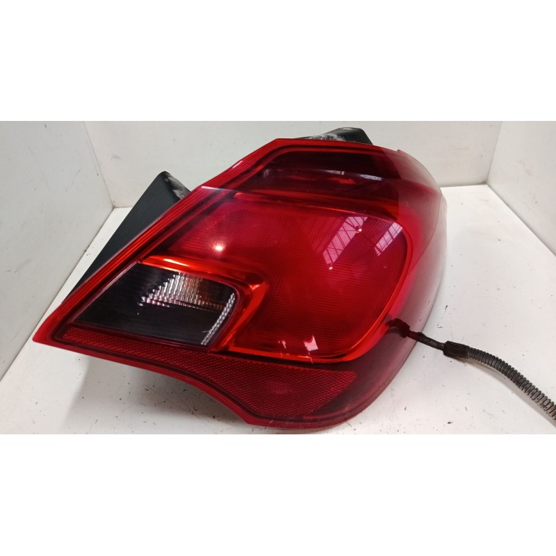 Recambio de piloto trasero derecho para opel corsa e (x15) 1.4 (08, 68) referencia OEM IAM   