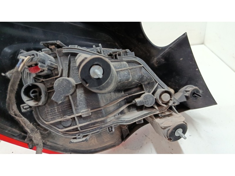Recambio de piloto trasero derecho para opel corsa e (x15) 1.4 (08, 68) referencia OEM IAM   