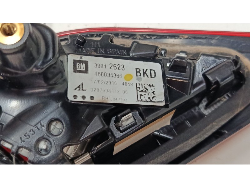 Recambio de piloto trasero porton izquierdo para opel corsa e (x15) 1.4 (08, 68) referencia OEM IAM 39012623  