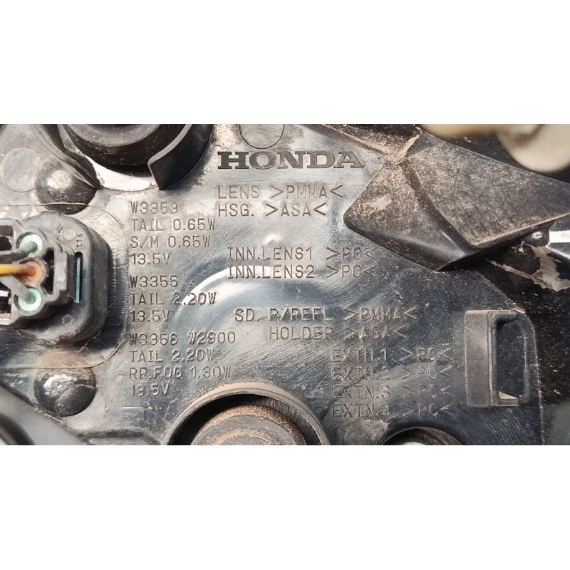 Recambio de piloto trasero izquierdo para honda civic x hatchback (fc_, fk_) 1.0 vtec referencia OEM IAM 33550TGGA02  