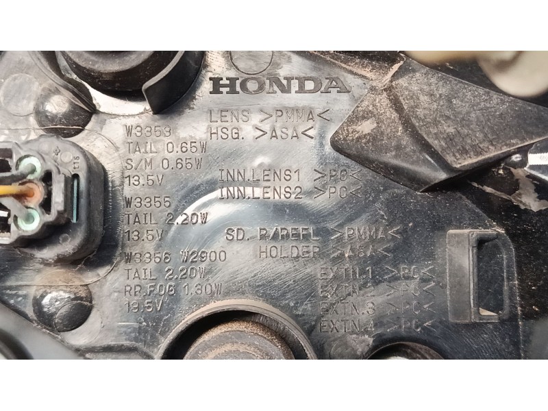 Recambio de piloto trasero izquierdo para honda civic x hatchback (fc_, fk_) 1.0 vtec referencia OEM IAM 33550TGGA02  