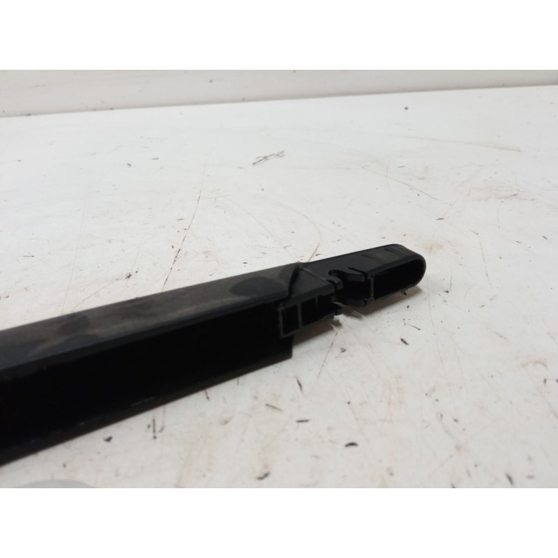 Recambio de brazo limpia trasero para opel astra g station wagon (t98) 1.6 16v (f35) referencia OEM IAM   