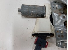 Recambio de elevalunas electrico trasero derecho para toyota corolla (_e12_) 1.6 vvt-i (zze121_) referencia OEM IAM    2