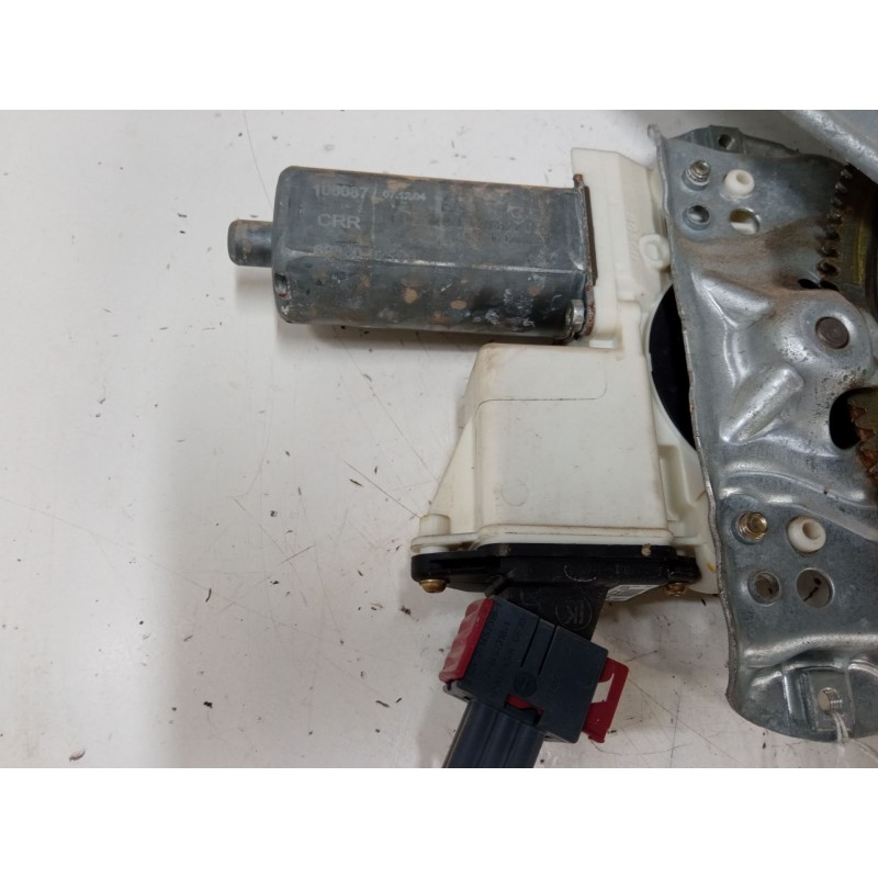 Recambio de elevalunas electrico trasero derecho para toyota corolla (_e12_) 1.6 vvt-i (zze121_) referencia OEM IAM   