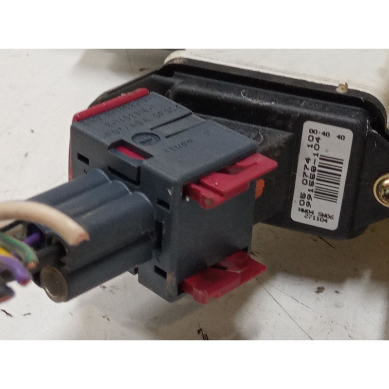 Recambio de elevalunas electrico trasero derecho para toyota corolla (_e12_) 1.6 vvt-i (zze121_) referencia OEM IAM   