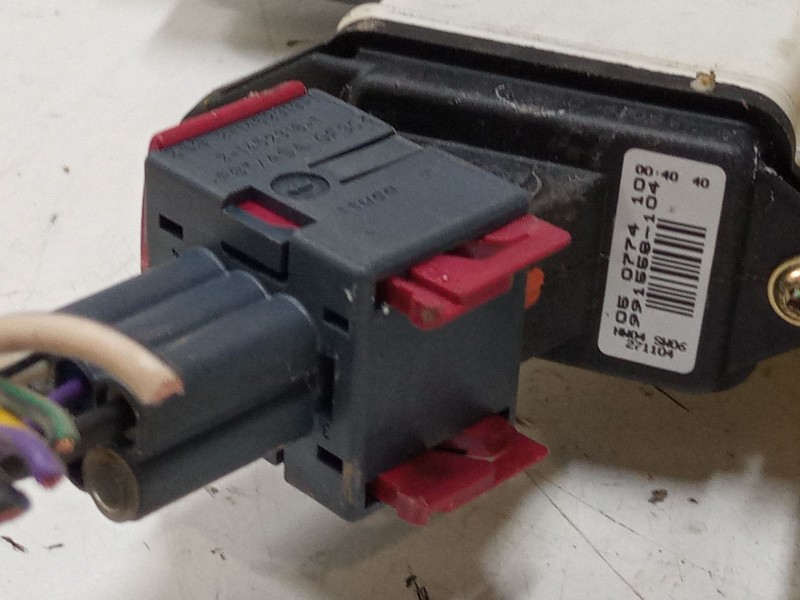 Recambio de elevalunas electrico trasero derecho para toyota corolla (_e12_) 1.6 vvt-i (zze121_) referencia OEM IAM   