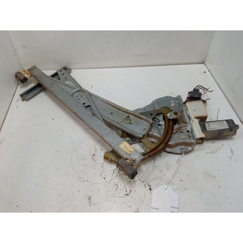 Recambio de elevalunas electrico delantero izquierdo para toyota corolla (_e12_) 1.6 vvt-i (zze121_) referencia OEM IAM 01308220