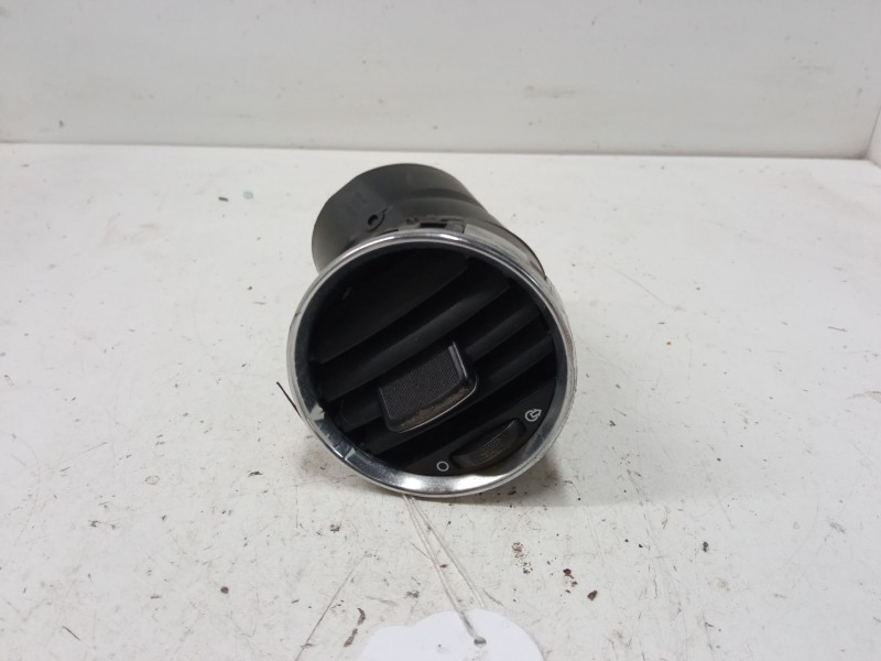 Recambio de aireador derecho para peugeot 5008 (0u_, 0e_) 1.6 hdi referencia OEM IAM 9655994177  