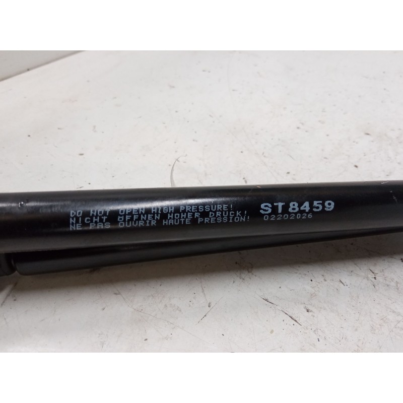 Recambio de amortiguadores maletero / porton para peugeot 5008 (0u_, 0e_) 1.6 hdi referencia OEM IAM ST8459  