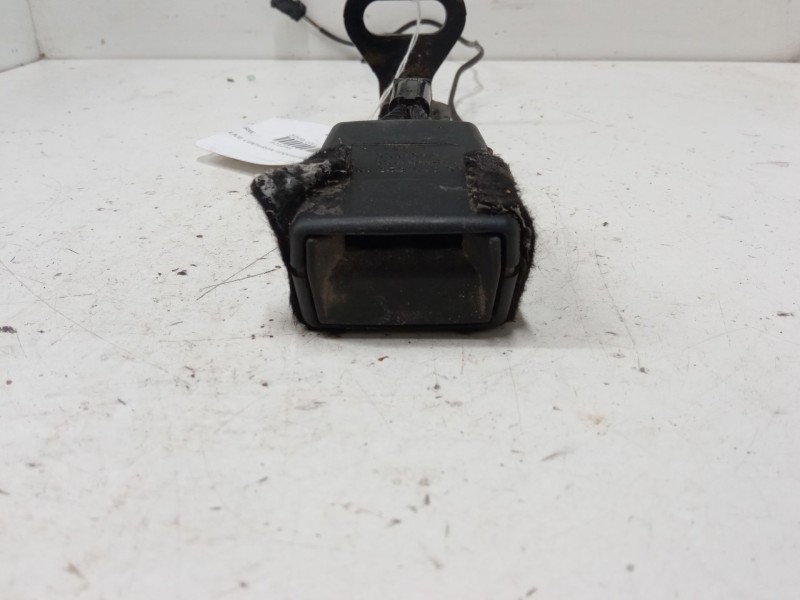Recambio de anclaje cinturon izquierdo 3ª fila para peugeot 5008 (0u_, 0e_) 1.6 hdi referencia OEM IAM   