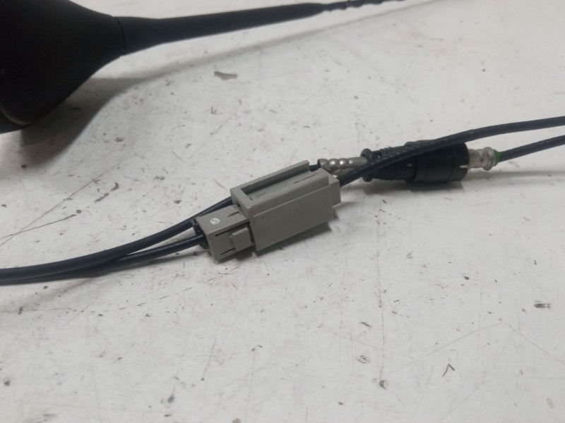 Recambio de base de antena para peugeot 5008 (0u_, 0e_) 1.6 hdi referencia OEM IAM 9664509580  