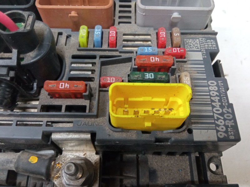 Recambio de bsm para peugeot 5008 (0u_, 0e_) 1.6 hdi referencia OEM IAM 9667044980  