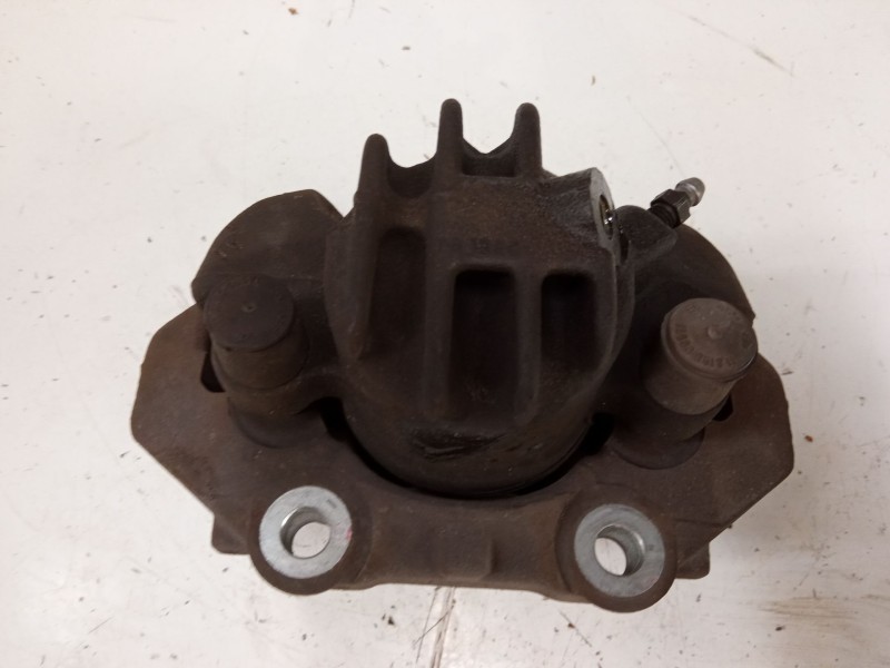 Recambio de pinza freno delantera derecha para peugeot 5008 (0u_, 0e_) 1.6 hdi referencia OEM IAM 4400V8  