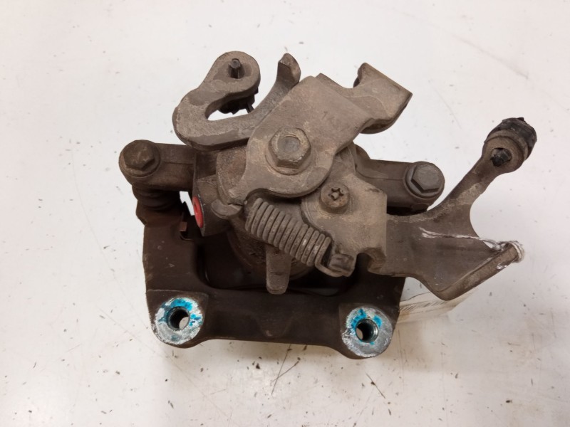 Recambio de pinza freno trasera izquierda para peugeot 5008 (0u_, 0e_) 1.6 hdi referencia OEM IAM 4401Q2  