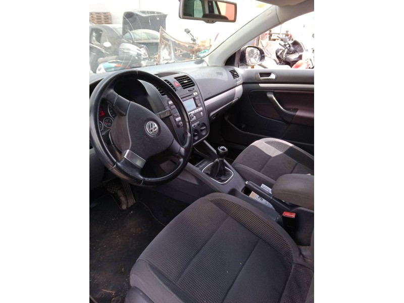 volkswagen golf v variant (1k5) del año 2021