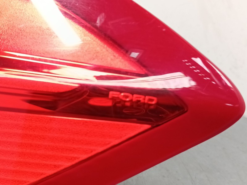 Recambio de piloto trasero derecho para ford fiesta vii (hj, hf) 1.0 ecoboost referencia OEM IAM H1BB13404AH  