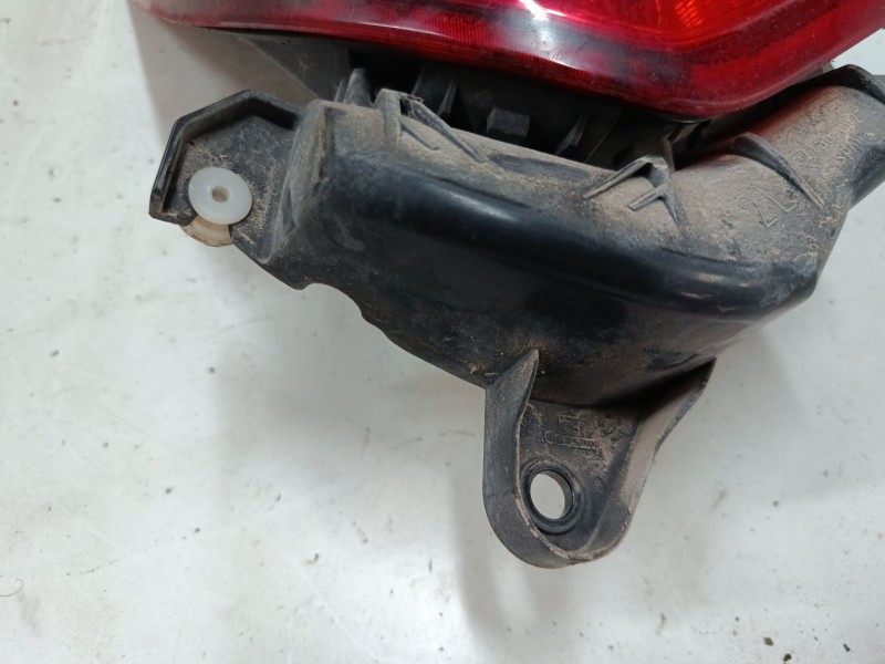 Recambio de piloto trasero izquierdo para toyota yaris (_p13_) 1.5 (nsp131_) referencia OEM IAM 815600DB70  