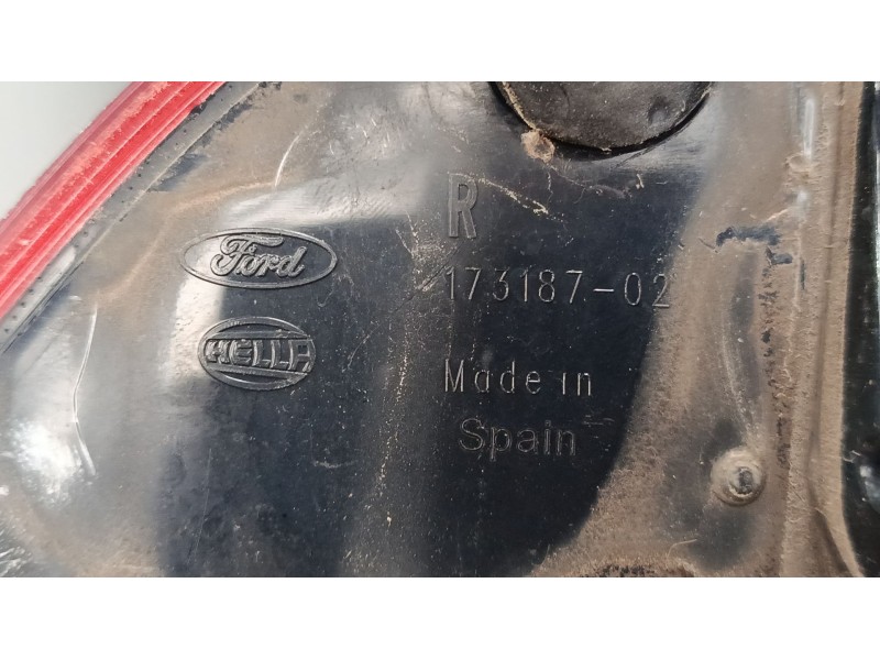 Recambio de piloto trasero derecho para ford s-max (wa6) 2.0 tdci referencia OEM IAM 17318702 AM2113404AG) 