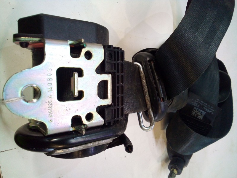 Recambio de cinturon con pretensor delantero derecho para ford c-max ii (dxa/cb7, dxa/ceu) 1.6 tdci referencia OEM IAM   