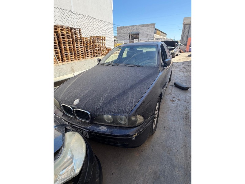 bmw 5 (e39) del año 2003