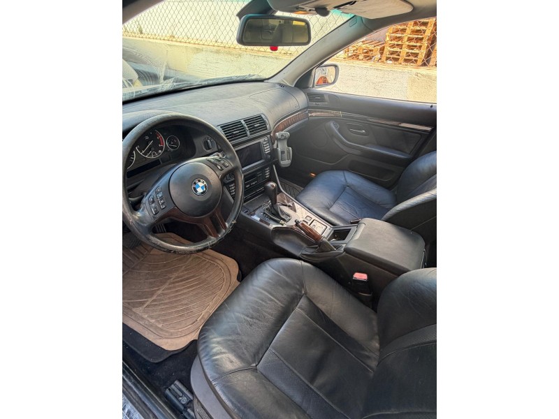 bmw 5 (e39) del año 2003