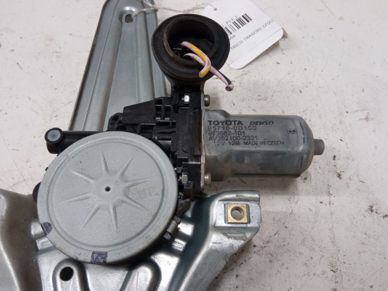 Recambio de elevalunas electrico trasero izquierdo para toyota yaris (_p13_) 1.5 (nsp131_) referencia OEM IAM 857100D100  