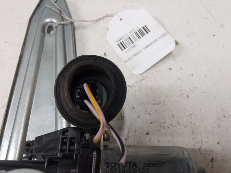 Recambio de elevalunas electrico trasero izquierdo para toyota yaris (_p13_) 1.5 (nsp131_) referencia OEM IAM 857100D100  