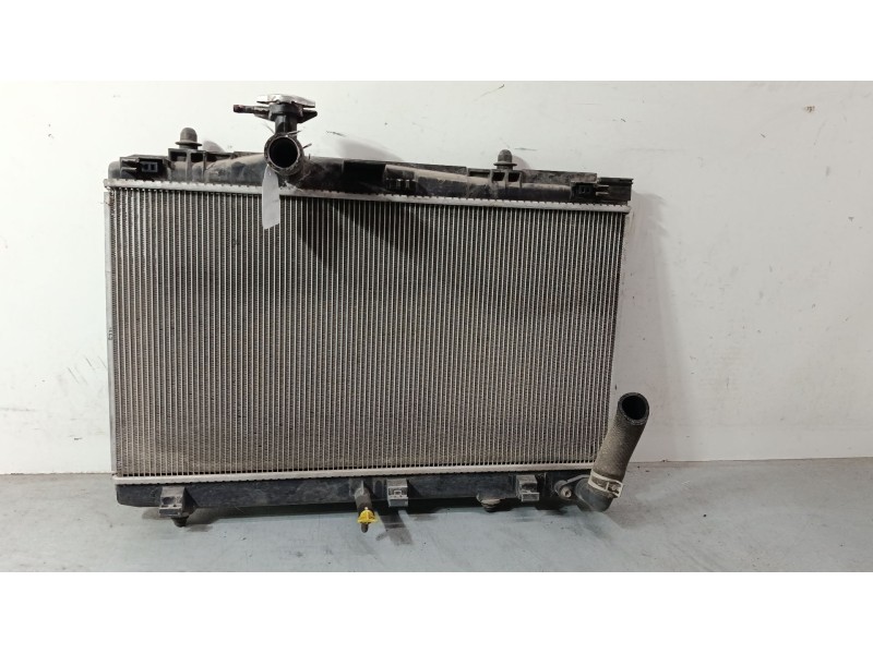 Recambio de radiador agua para toyota yaris (_p13_) 1.5 (nsp131_) referencia OEM IAM 164000Y260  